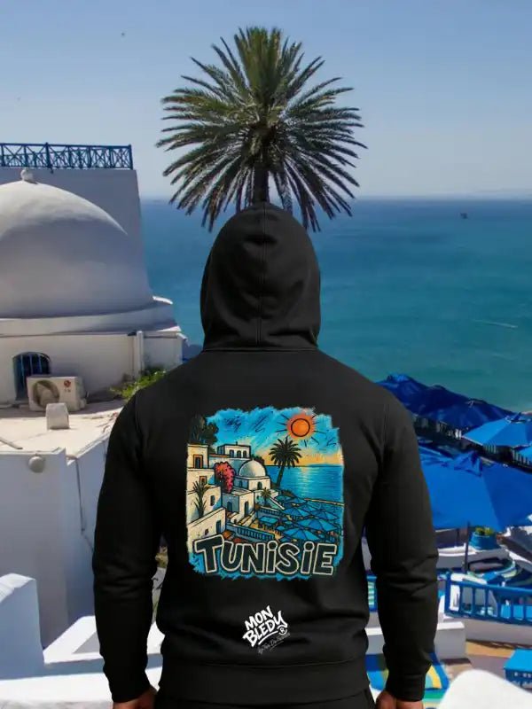 T-Shirt "Tunisie" – MON BLEDY® | Vêtement streetwear inspiré de Sidi Bou Saïd - tessdefrance