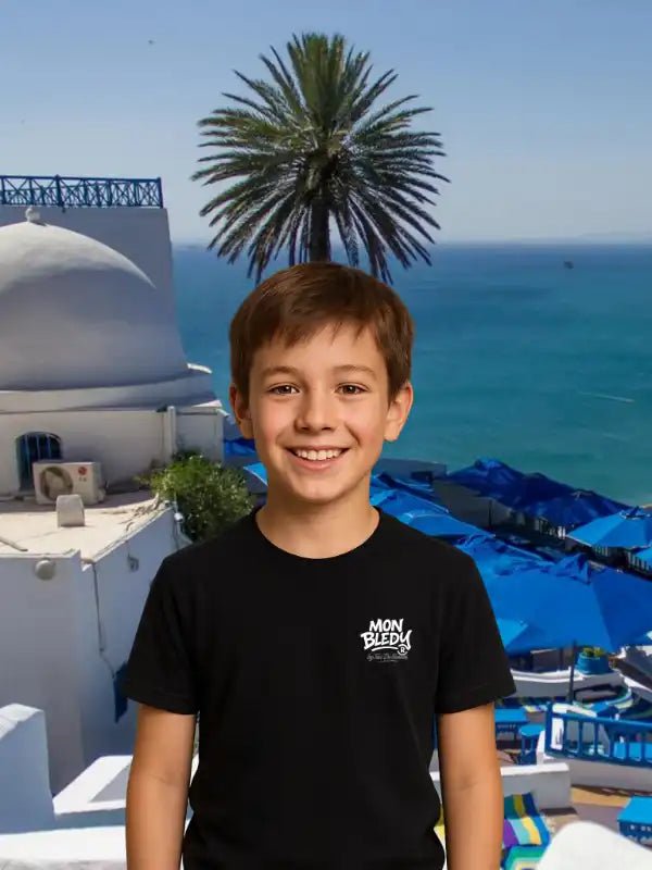T-Shirt "Tunisie" – MON BLEDY® | Vêtement streetwear inspiré de Sidi Bou Saïd - tessdefrance